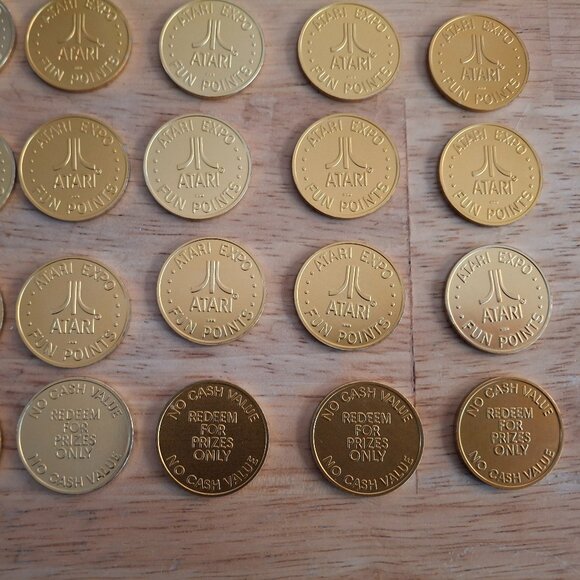 Lot of 100 Vintage Video Game Atari Expo Fun Points Gold Coin Tokens - Picture 7 of 7